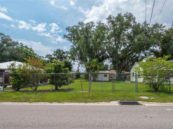 114 8TH ST, WINTER HAVEN, FL 33880