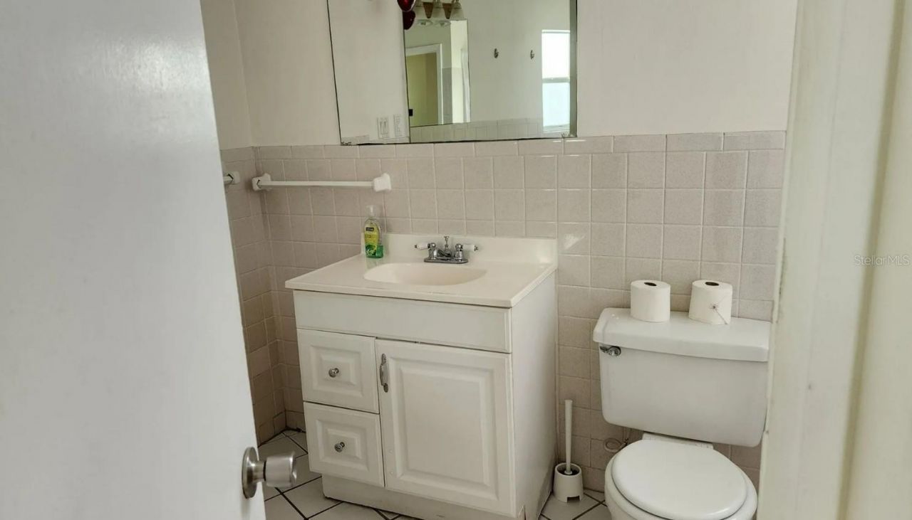 621 Bay Esplanade , Clearwater Beach, FL 33767 Photo