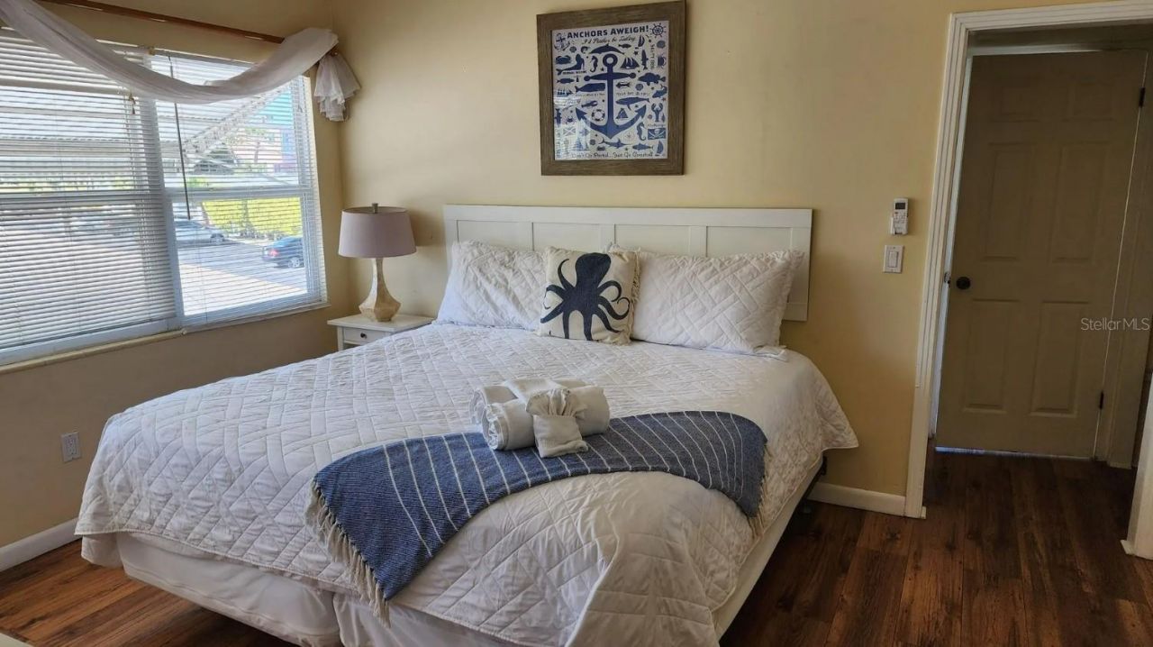 621 Bay Esplanade , Clearwater Beach, FL 33767 Photo