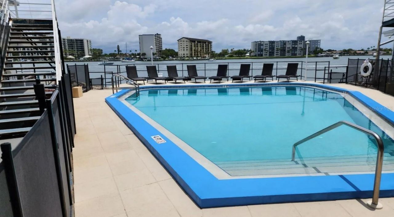 621 Bay Esplanade , Clearwater Beach, FL 33767 Photo
