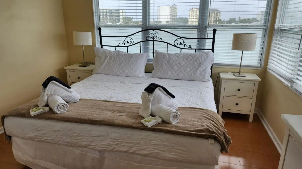 621 Bay Esplanade , Clearwater Beach, FL 33767 Photo