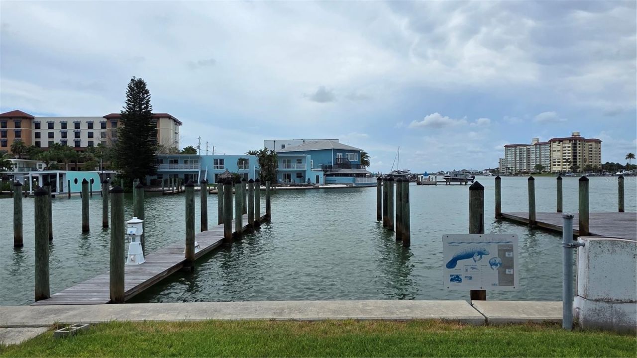 627 Bay Esplanade , Clearwater Beach, FL 33767 Photo