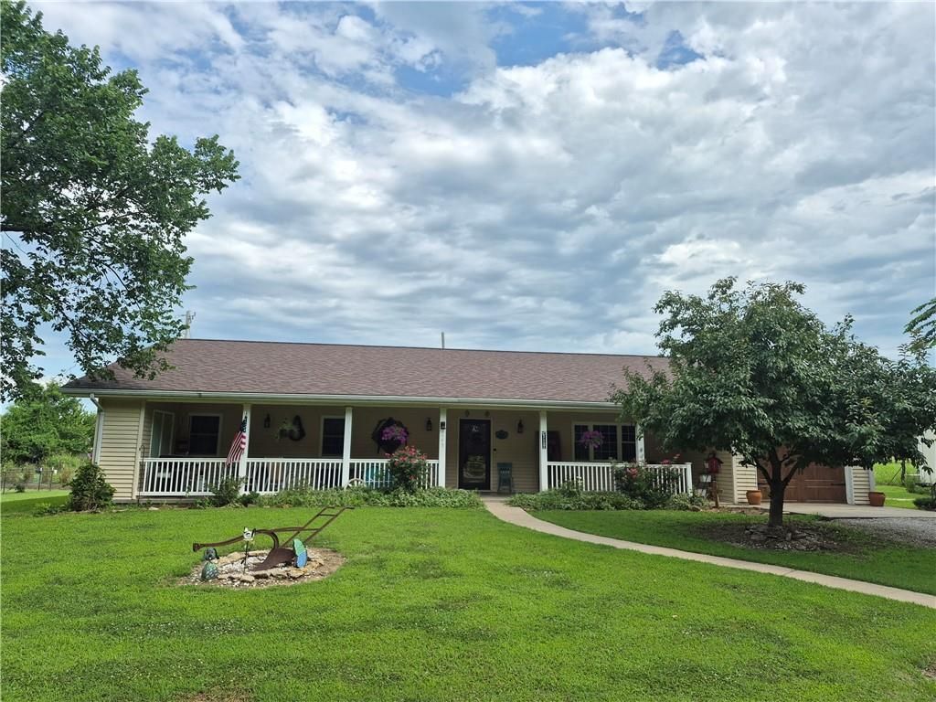 2445 158th Street, Other, KS 66863 Main Photo