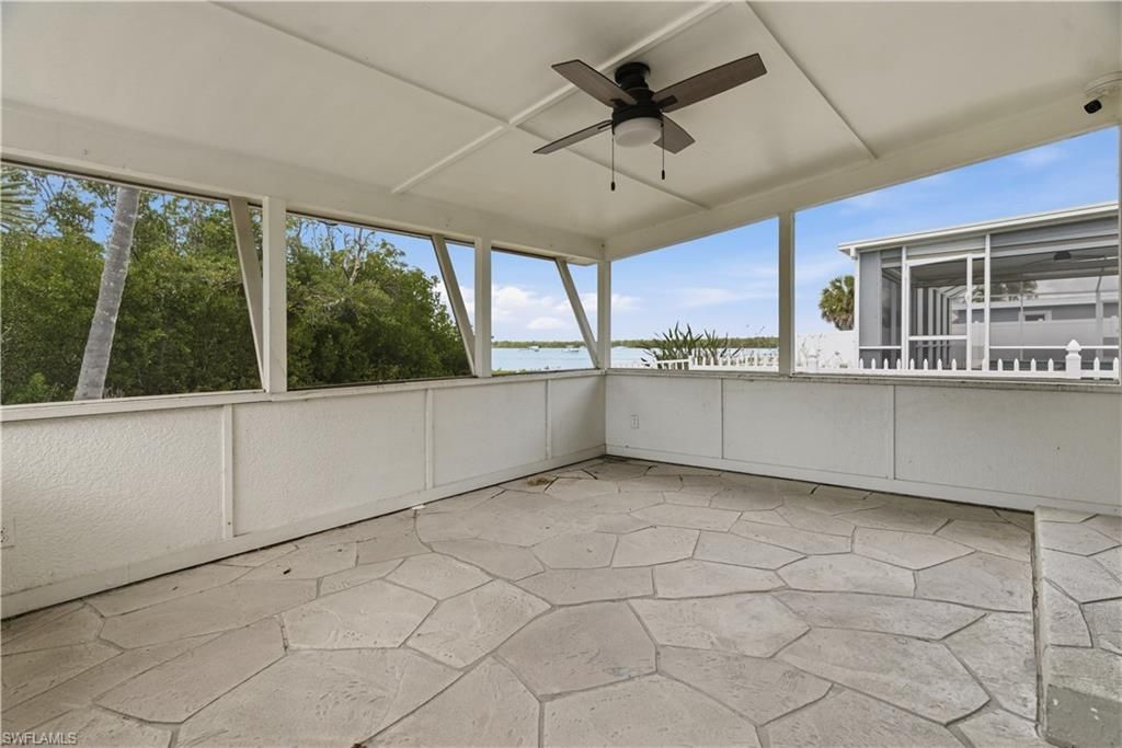 455 Donora Blvd, Fort Myers Beach, FL 33931 Photo