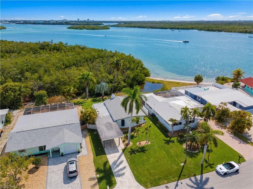 455 Donora Blvd, Fort Myers Beach, FL 33931 Photo