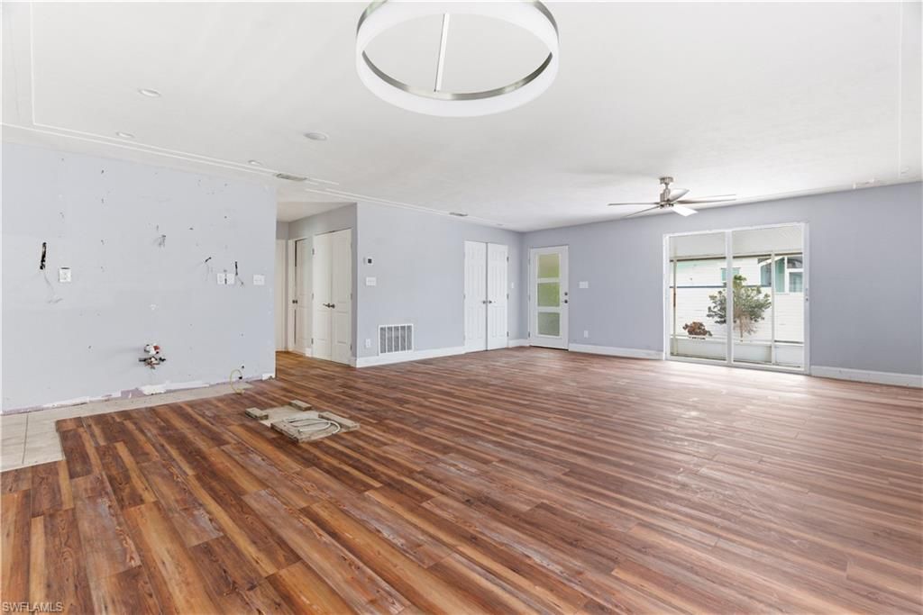 455 Donora Blvd, Fort Myers Beach, FL 33931 Photo