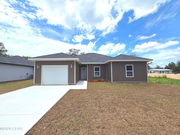 4921 E 2nd Street , Panama City, FL 32404