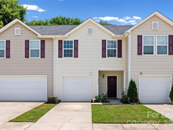 9612 Brackenview Court , Charlotte, NC 28214