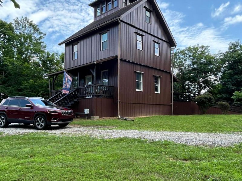 1481 Shoestring Ridge Road, Gallipolis, OH 45631 Photo 2