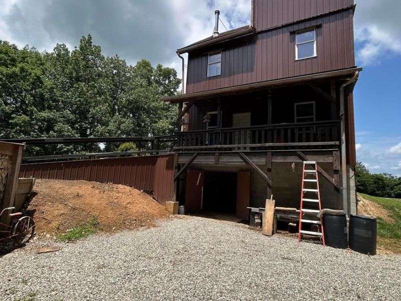 1481 Shoestring Ridge Road, Gallipolis, OH 45631 Photo 5