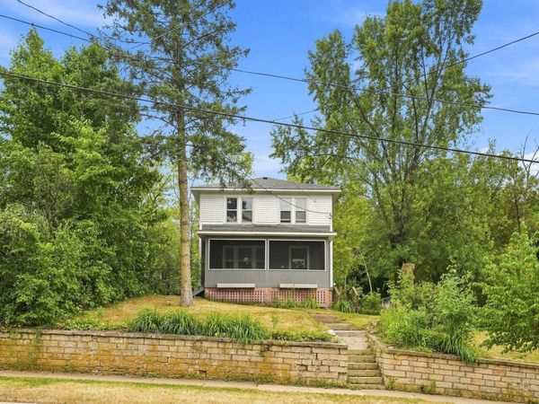 816 Vine Street, Hudson, WI 54016