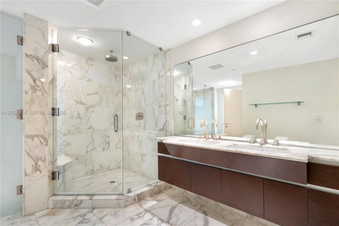 2627 S Bayshore Dr , Unit 1008, Miami, FL 33133 Photo