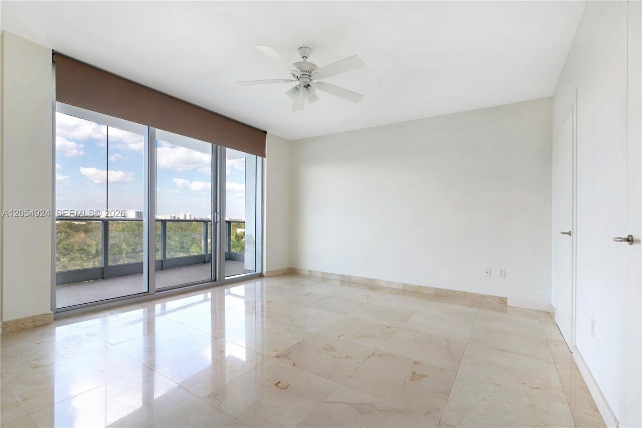 2627 S Bayshore Dr , Unit 1008, Miami, FL 33133 Photo