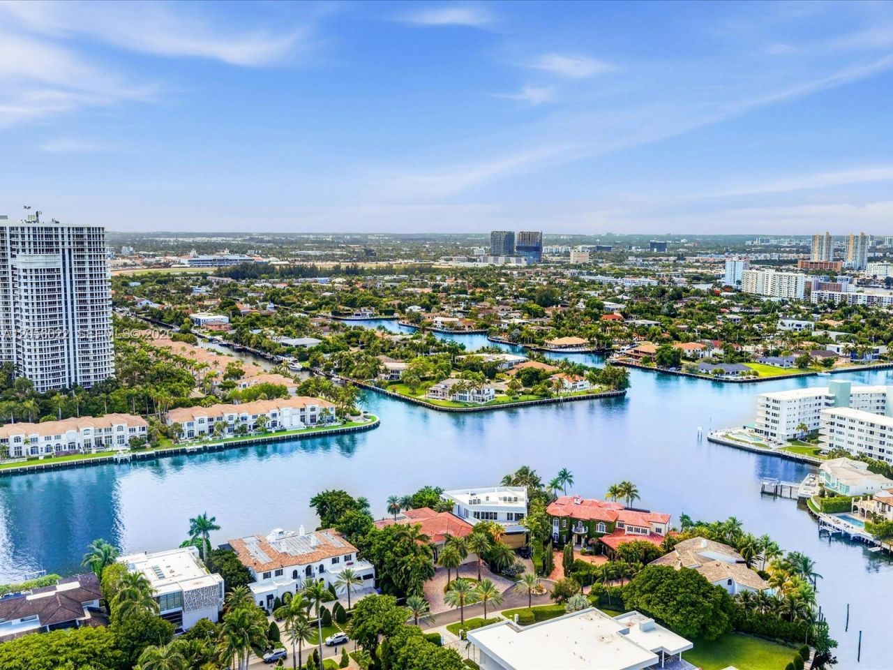 628 N Island , Golden Beach, FL 33160 Photo