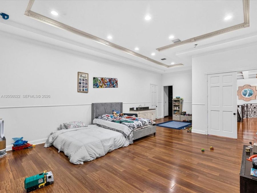 Property Image 64