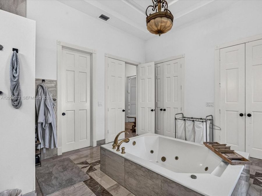 Property Image 70