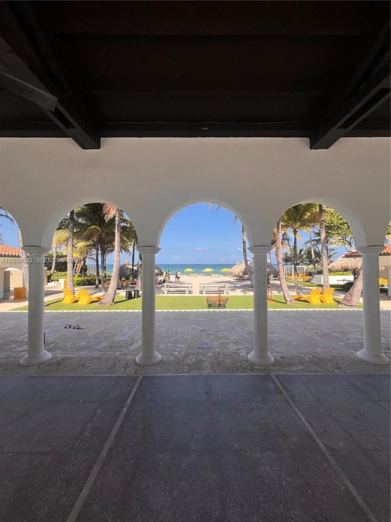 628 N Island , Golden Beach, FL 33160 Photo