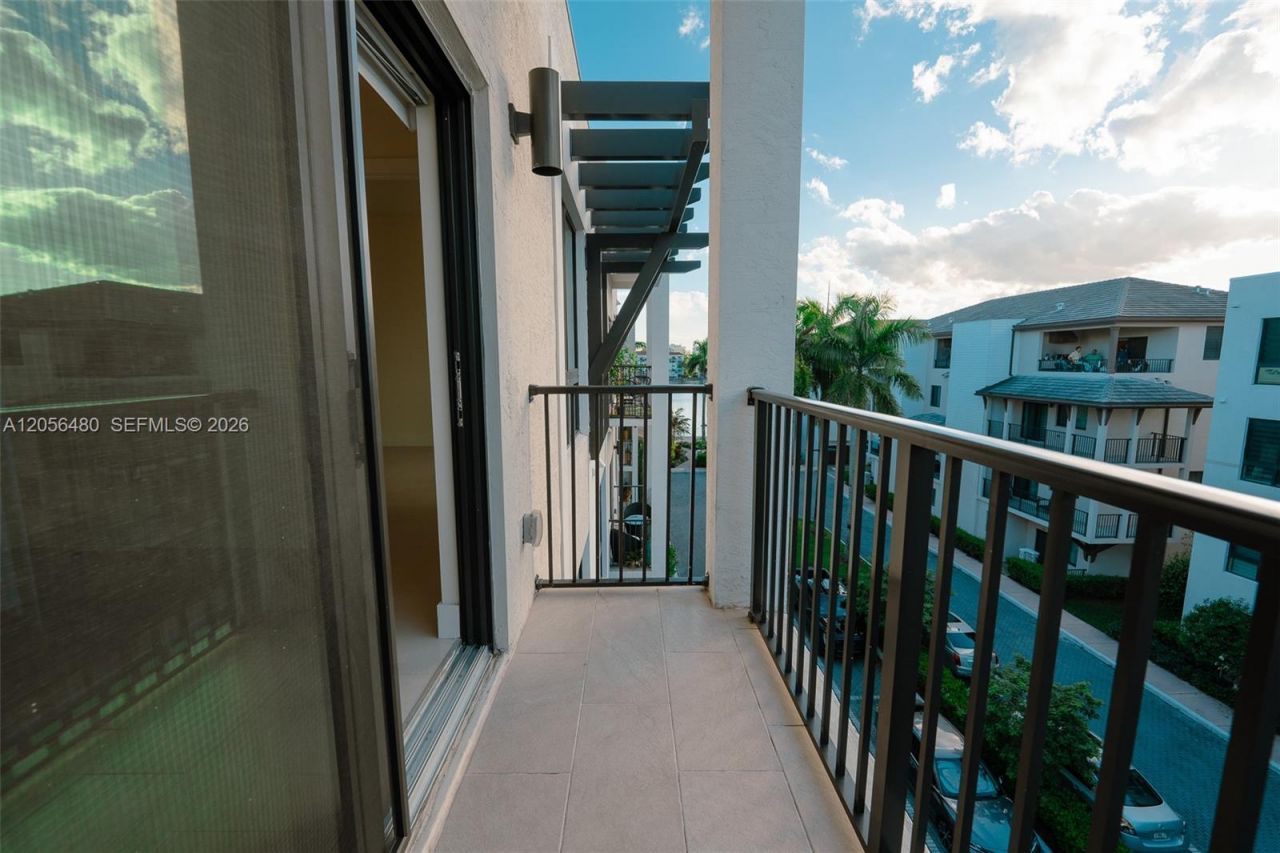 4745 NW 84th Ct , Unit 47, Doral, FL 33166 Photo