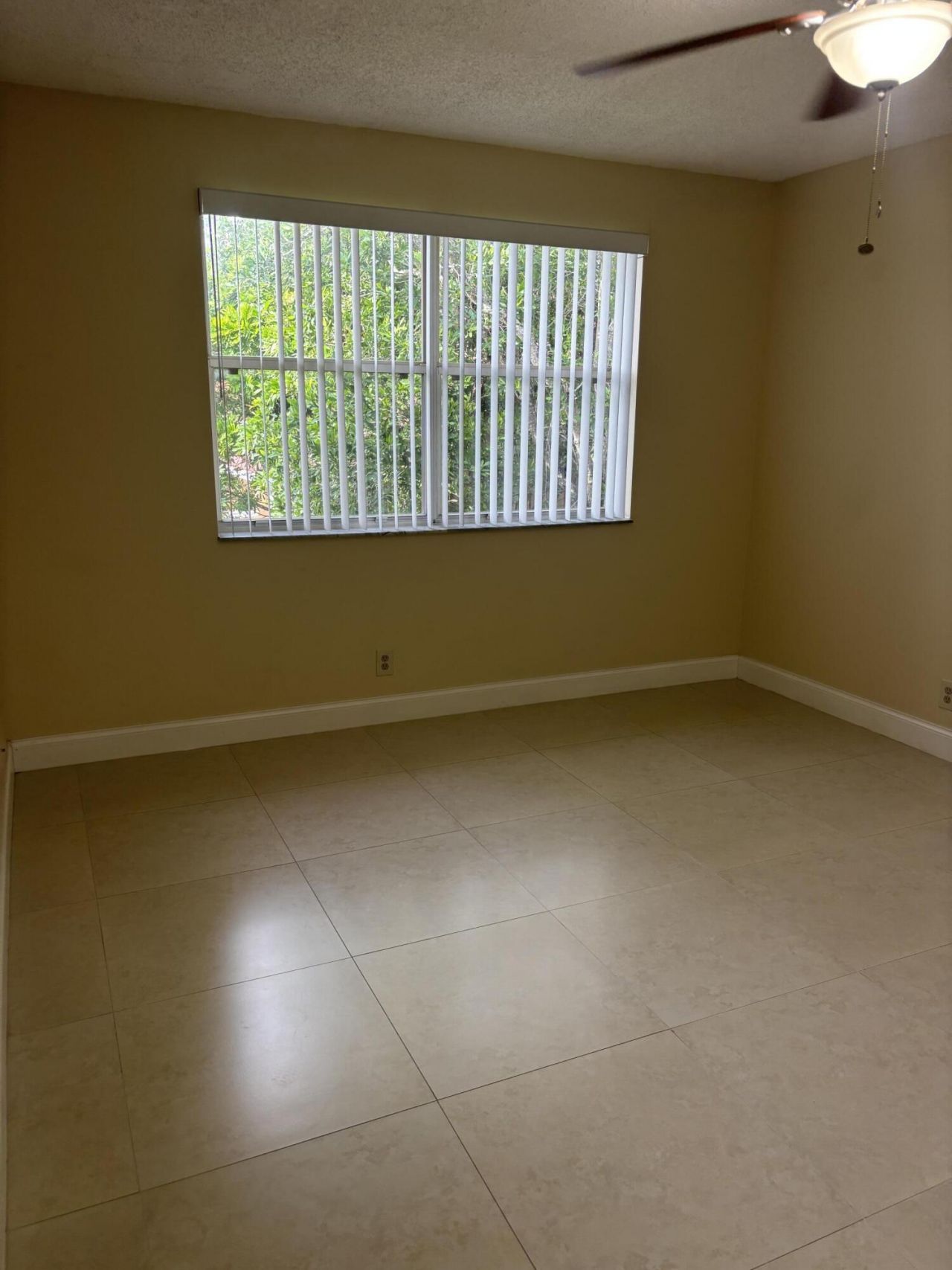 8761 Wiles Road, Unit 304, Coral Springs, FL 33067 Photo