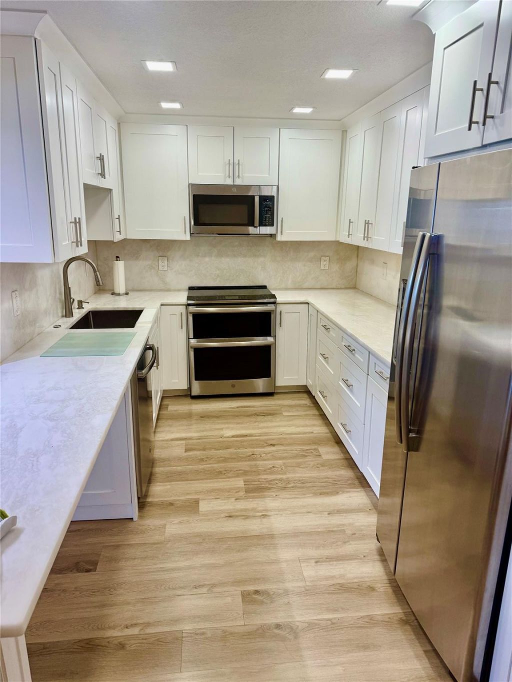 812 Briny Avenue, Unit 10A, Pompano Beach, FL 33062 Photo