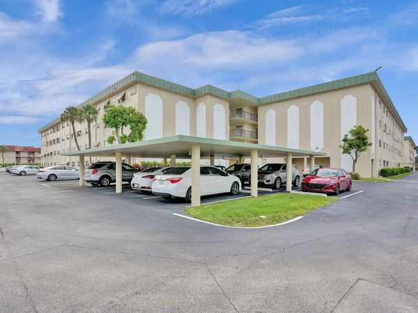 810 SE 7TH Street, Unit 207, Deerfield Beach, FL 33441