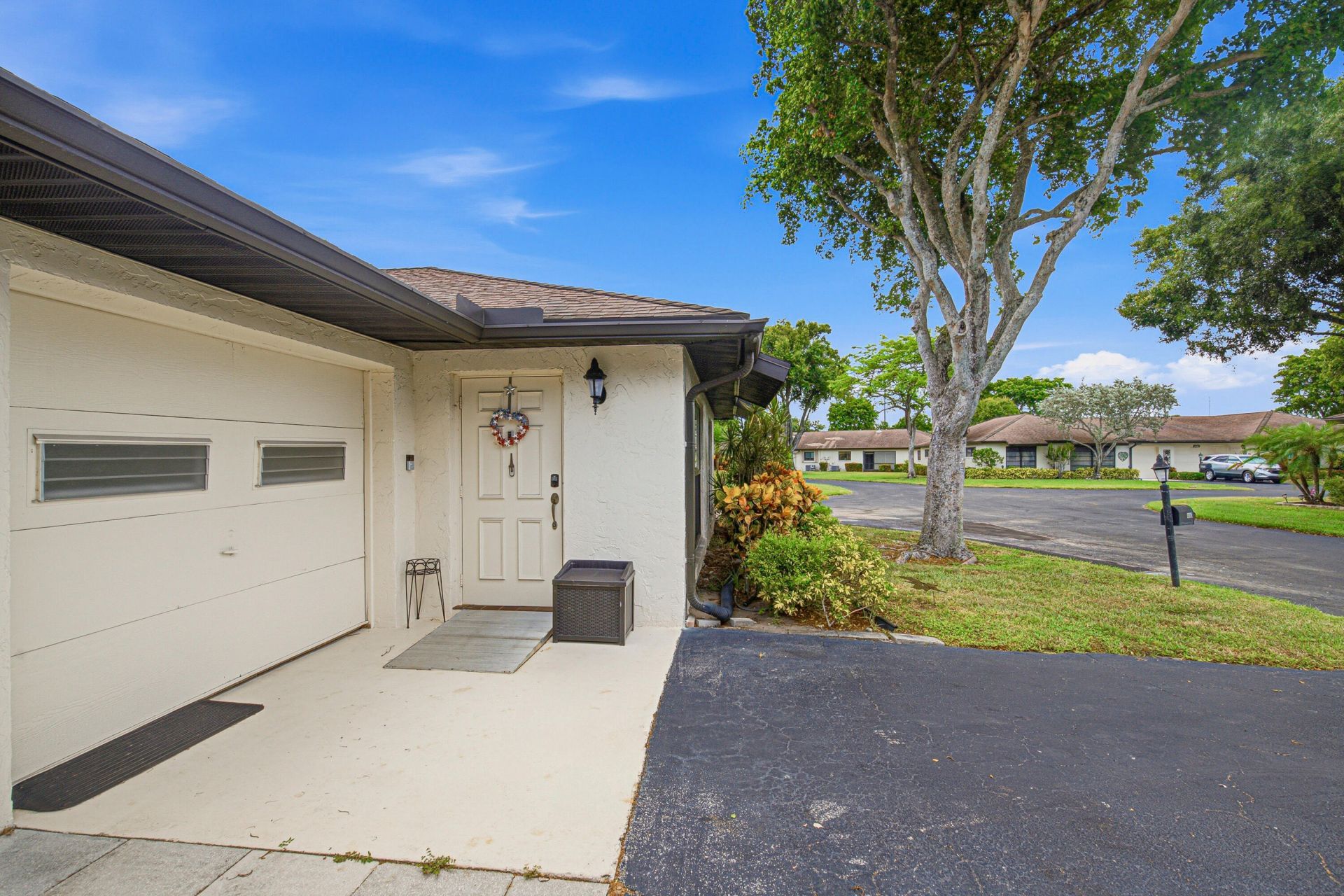 4843 Greentree Lane, Unit B, Boynton Beach, FL 33436 Photo