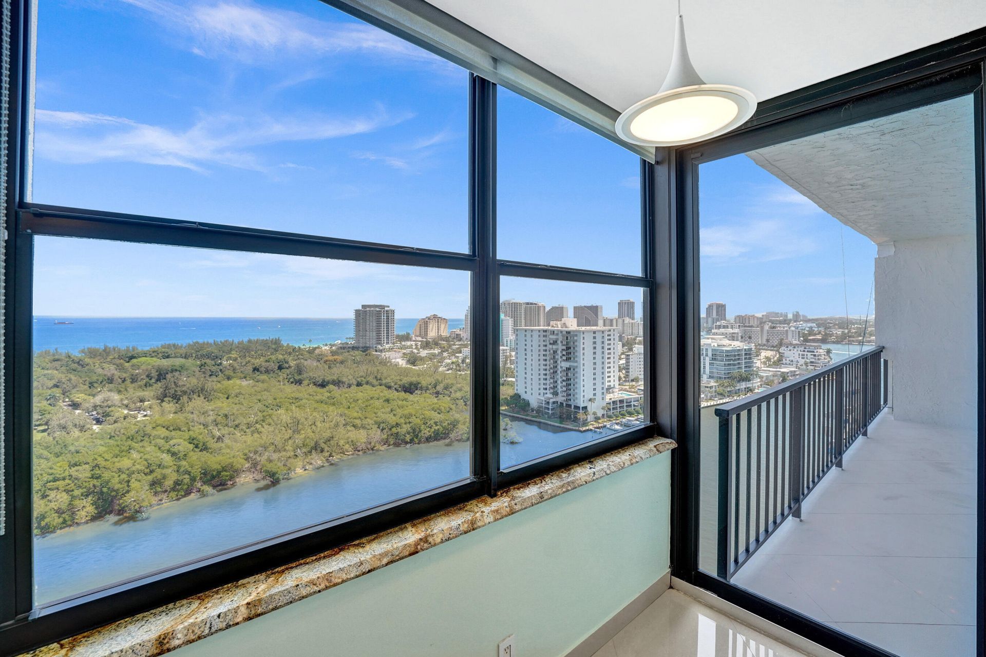 936 Intracoastal Drive, Unit 22F, Fort Lauderdale, FL 33304 Photo