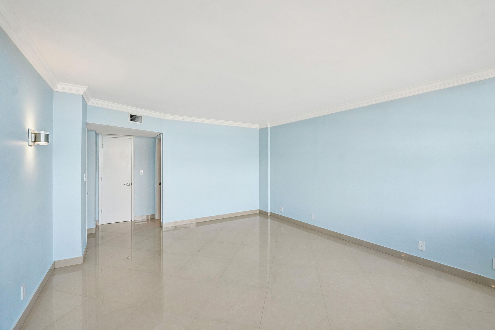 936 Intracoastal Drive, Unit 22F, Fort Lauderdale, FL 33304 Photo