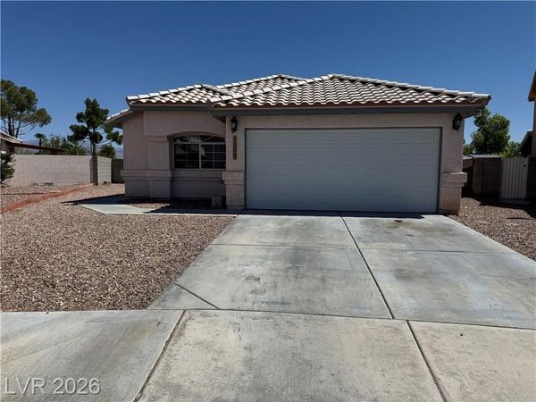7300 Young Doe Avenue, Las Vegas, NV 89130