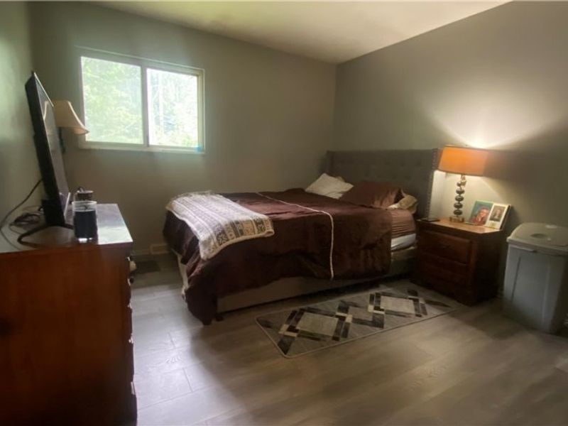 27561 Linwood Circle, North Olmsted, OH 44070 Photo 13