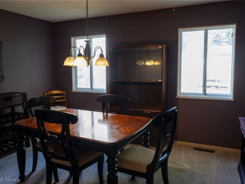 27561 Linwood Circle, North Olmsted, OH 44070 Photo 17
