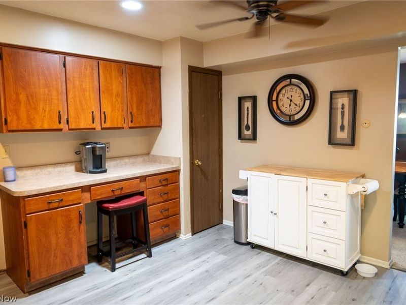 27561 Linwood Circle, North Olmsted, OH 44070 Photo 27