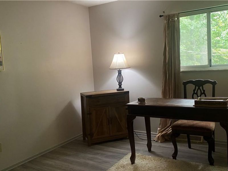 27561 Linwood Circle, North Olmsted, OH 44070 Photo 9