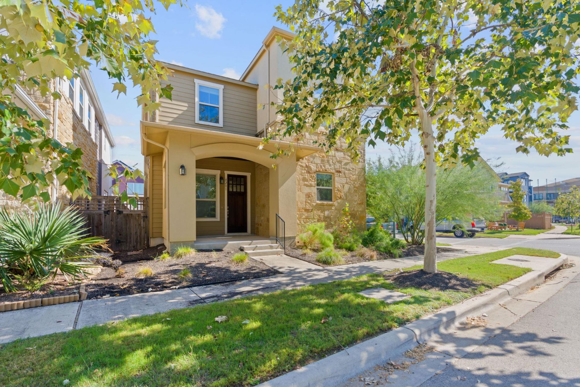 4201 Nitschke St, Austin, TX 78723 Main Photo