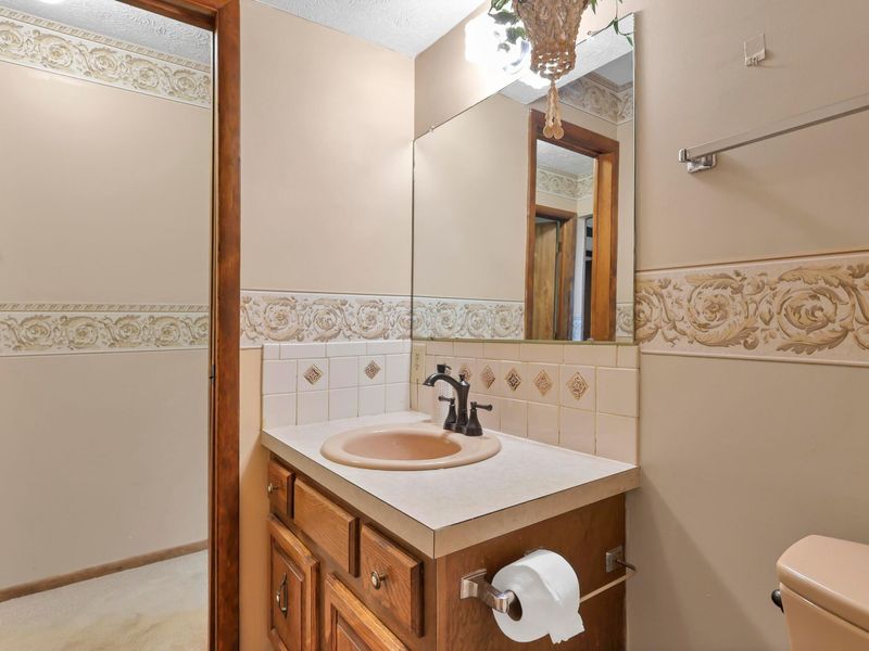 3350 Sycamore Knoll Drive, Columbus, OH 43219 Photo 46