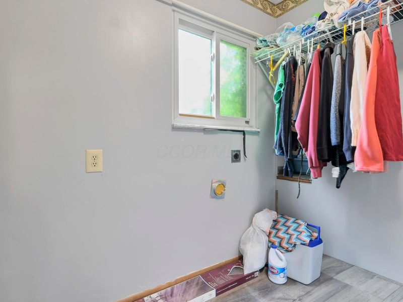 3350 Sycamore Knoll Drive, Columbus, OH 43219 Photo 48