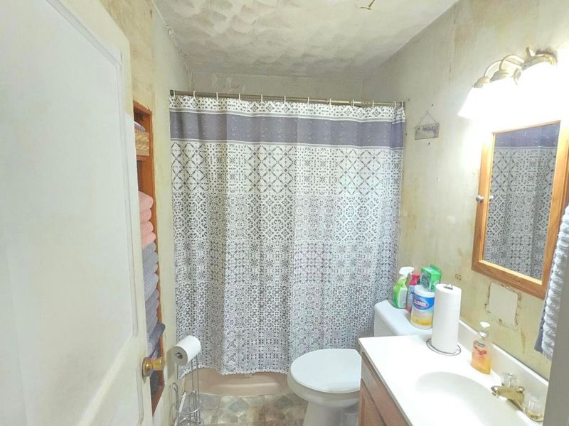 2278 Holt Avenue , Columbus, OH 43219 Photo 15
