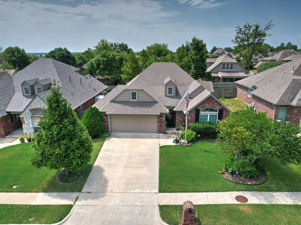 1825 E Laredo Street, Broken Arrow, OK 74012