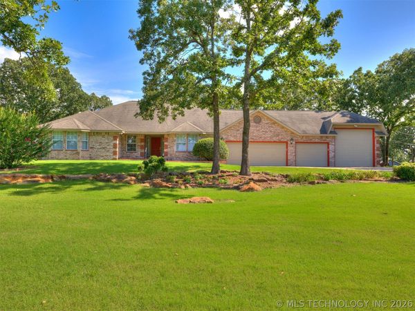 16662 W 56th Place S, Sand Springs, OK 74063