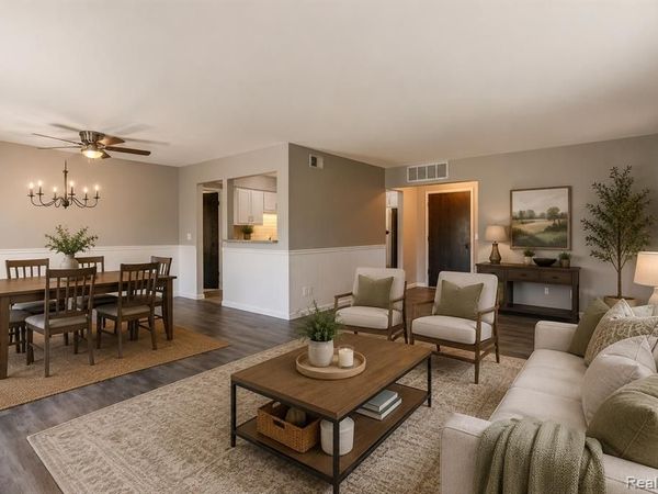32023 W 14 MILE Road, Farmington Hills, MI 48334