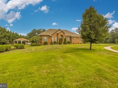 1750 FERRARI DRIVE, VINELAND, NJ 08361