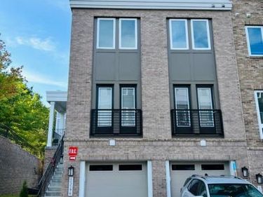 15596 GRADE LINE PLACE , WOODBRIDGE, VA 22191