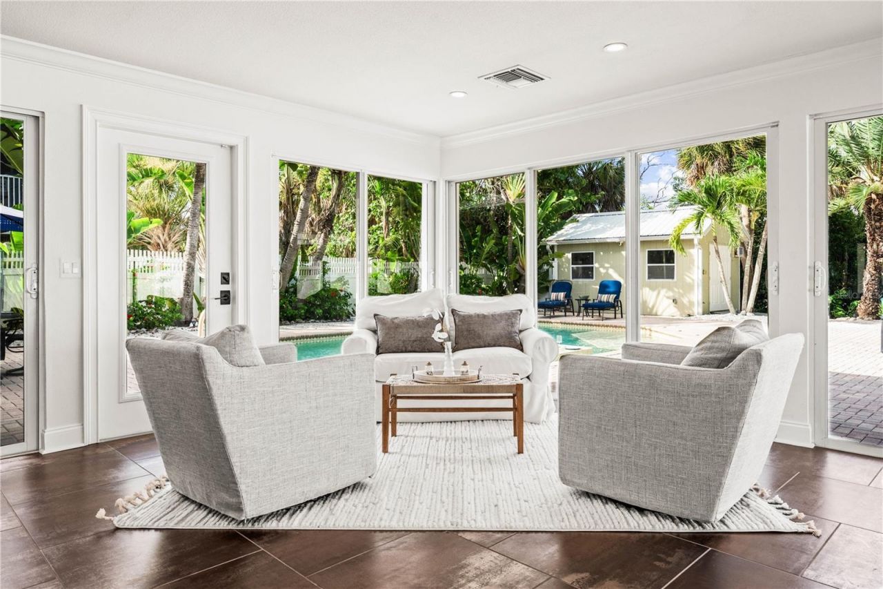 550 N Gulf Boulevard, Placida, FL 33946 Photo