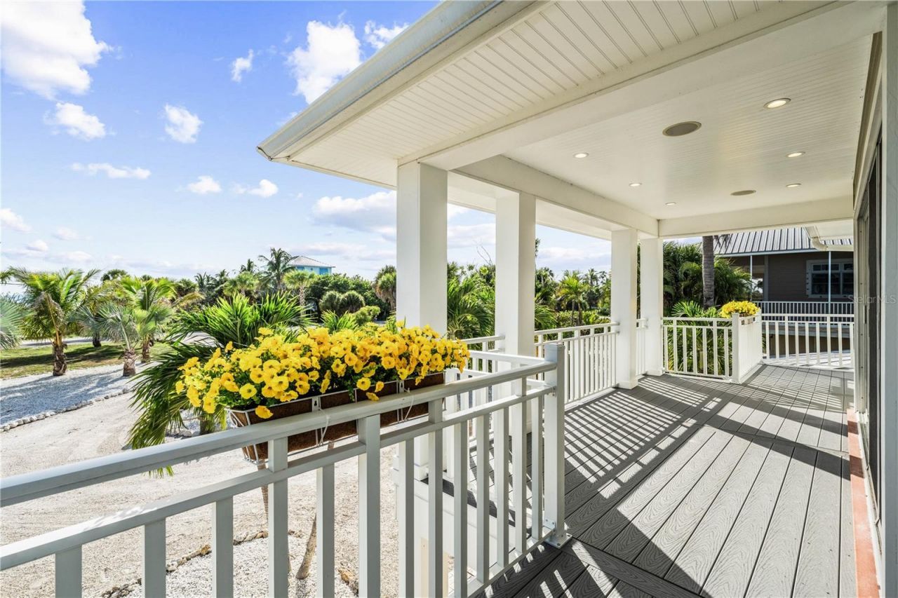 550 N Gulf Boulevard, Placida, FL 33946 Photo