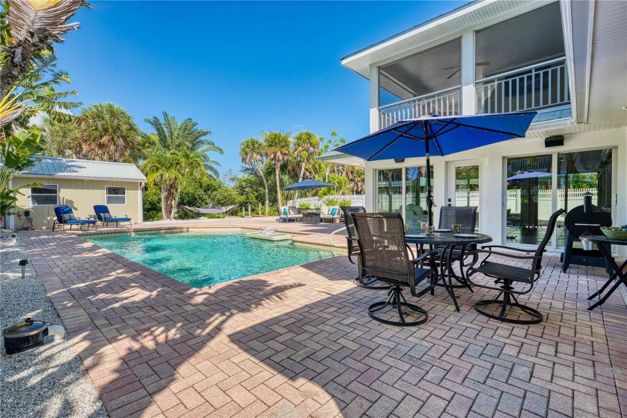 550 N Gulf Boulevard, Placida, FL 33946 Photo