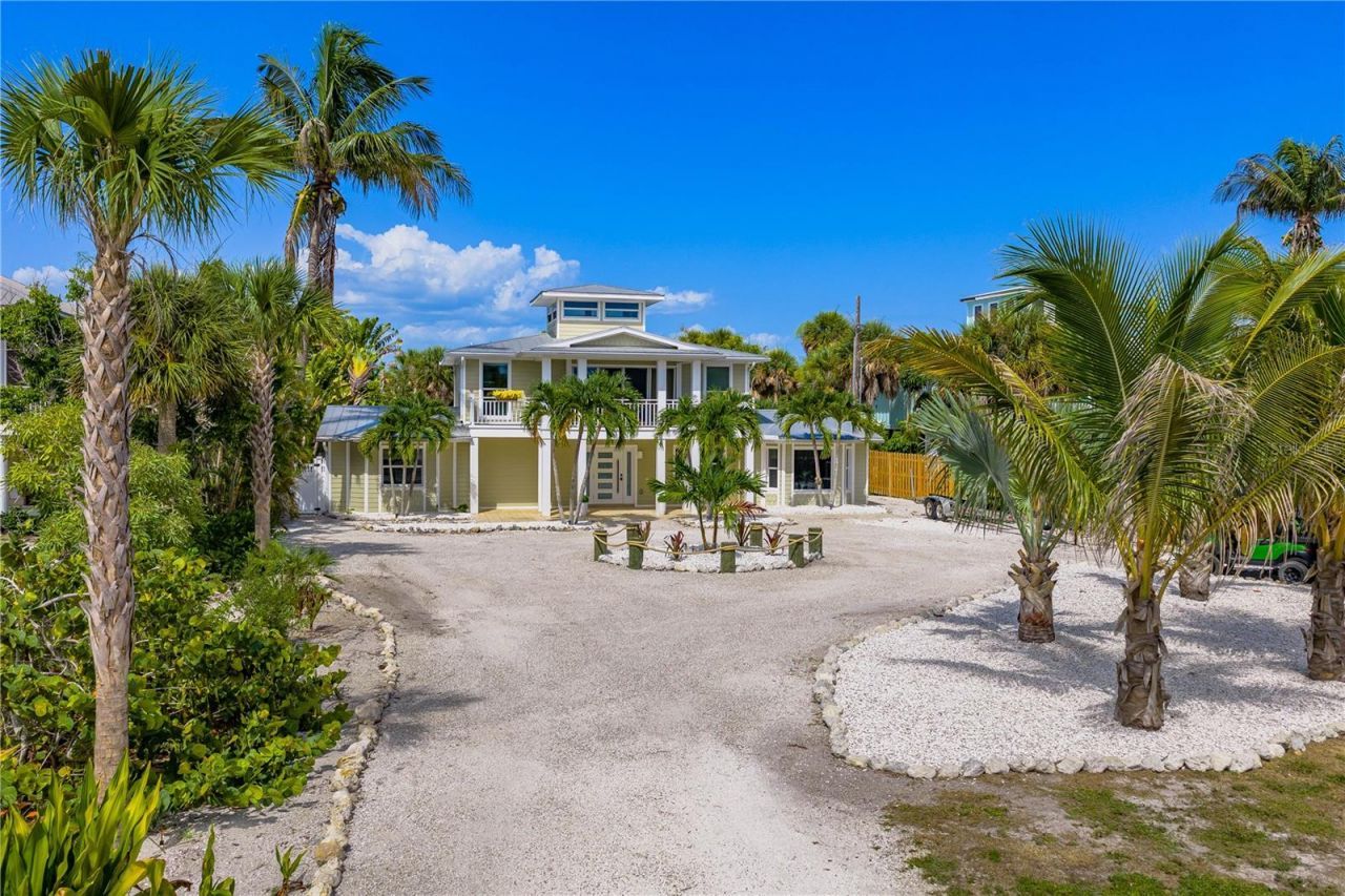 550 N Gulf Boulevard, Placida, FL 33946 Photo