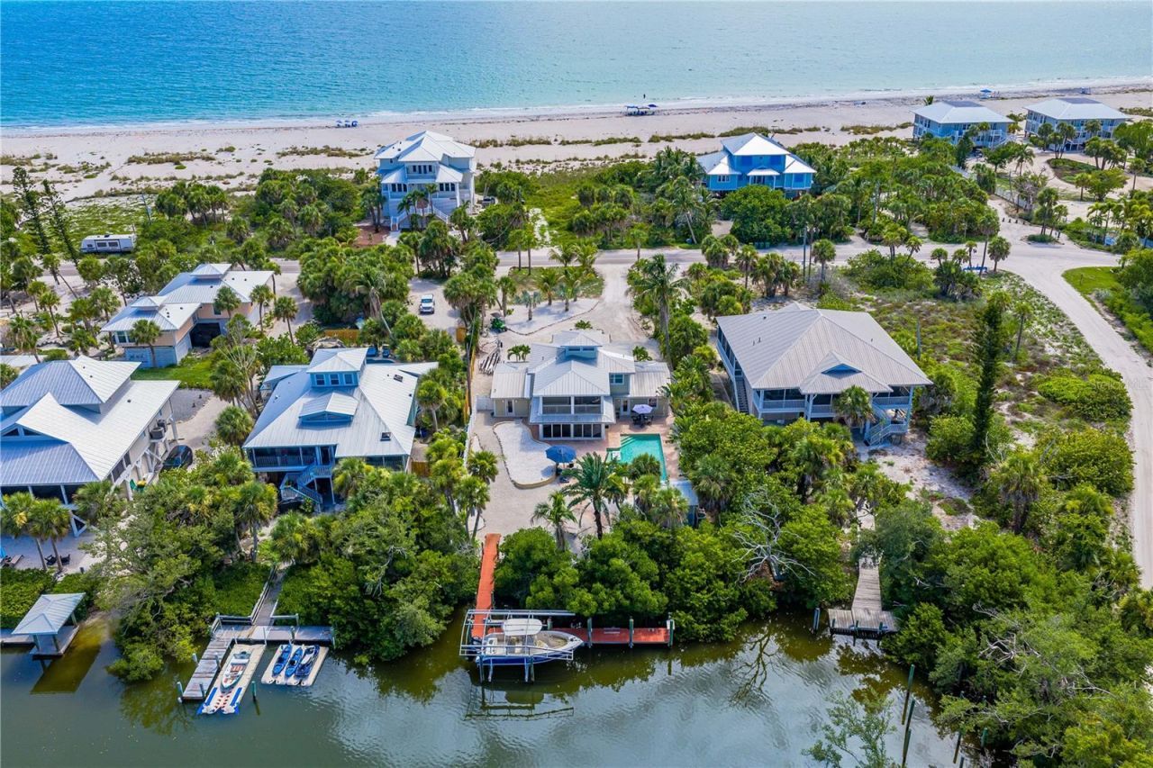 550 N Gulf Boulevard, Placida, FL 33946 Photo