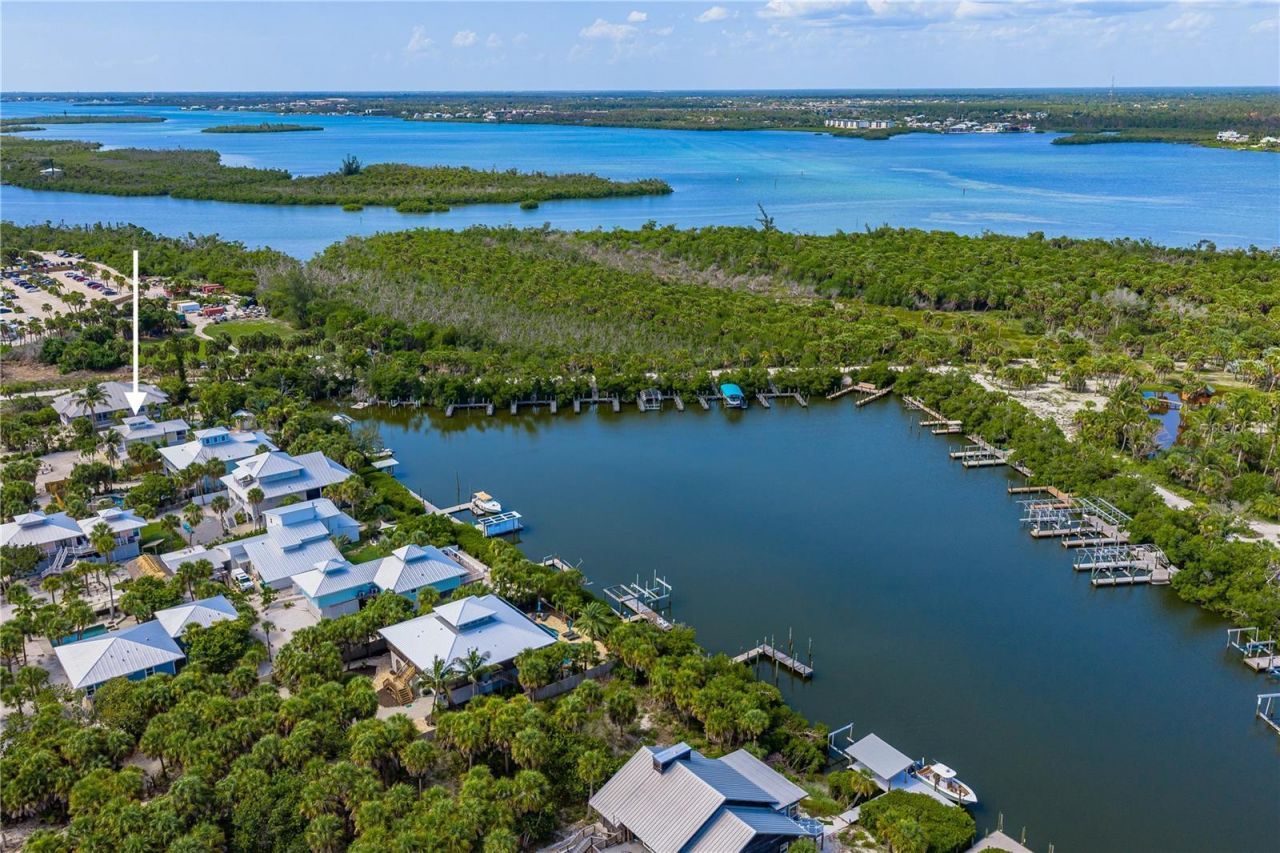550 N Gulf Boulevard, Placida, FL 33946 Photo