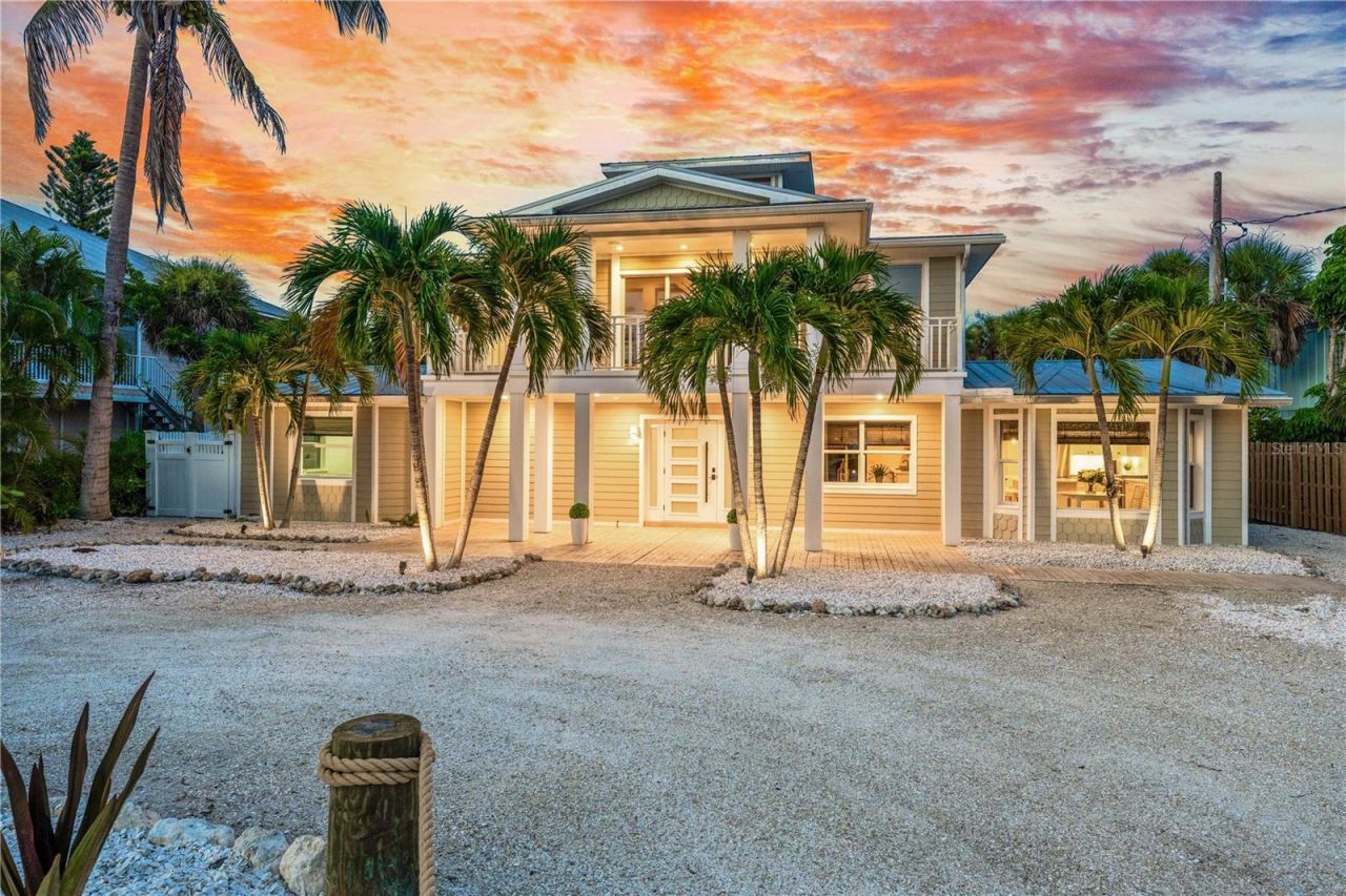 550 N Gulf Boulevard, Placida, FL 33946 Photo