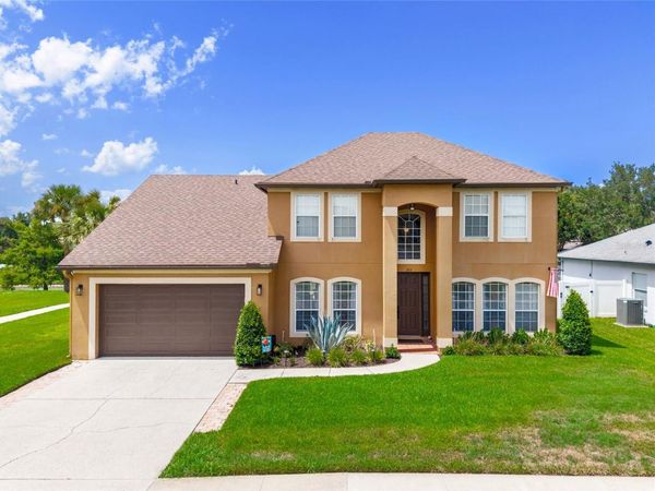 353 LAKE AMBERLEIGH DRIVE , WINTER GARDEN, FL 34787